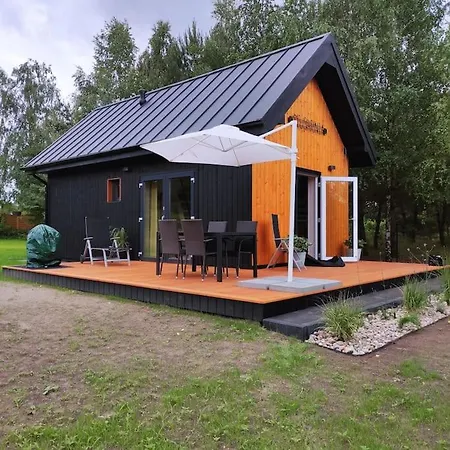 Slusarnia-domek Z Sauna I Balia Nad Jeziorem, Kaszuby بيت للعطل *