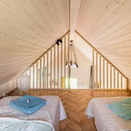 Ferienhaus Slusarnia-domek Z Sauna I Balia Nad Jeziorem, Kaszuby *