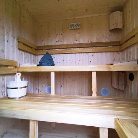Ferienhaus Slusarnia-domek Z Sauna I Balia Nad Jeziorem, Kaszuby *