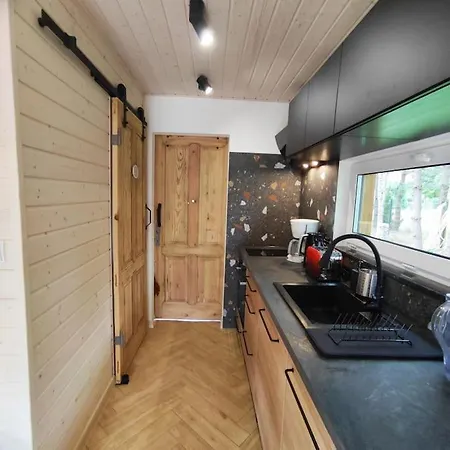Slusarnia-domek Z Sauna I Balia Nad Jeziorem, Kaszuby Ferienhaus
