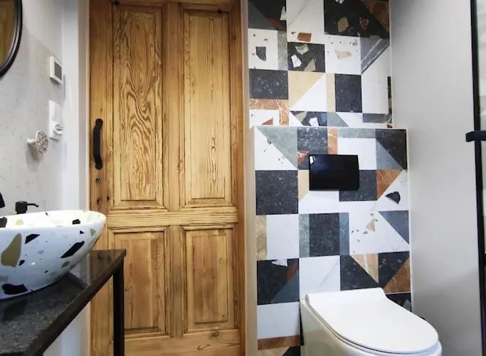 Slusarnia-domek Z Sauna I Balia Nad Jeziorem, Kaszuby * Zuromino