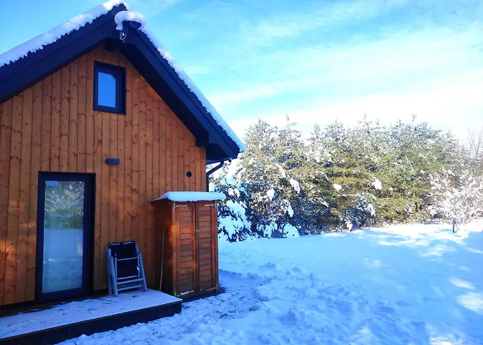 Slusarnia-domek Z Sauna I Balia Nad Jeziorem, Kaszuby Дом отдыха *